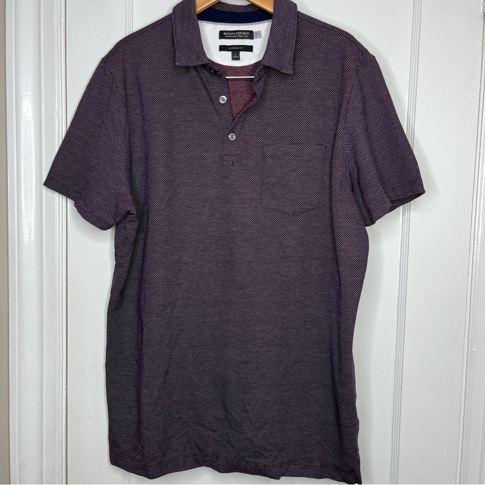 BANANA REPUBLIC PERFORMANCE STANDARD FIT POLO SIZE LARGE